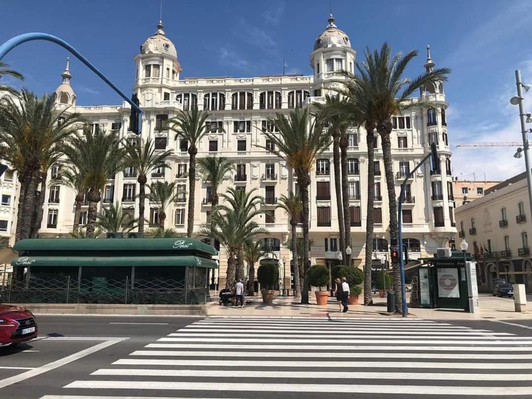 Apartamento Casaturis En El Corazon De Alicante A118 Екстериор снимка